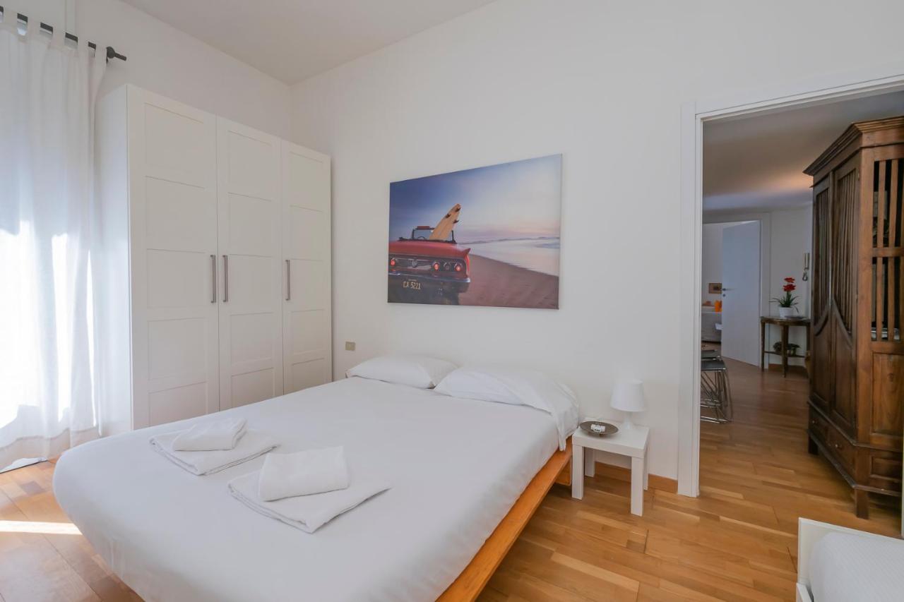Luxury Flat Between Navigli And Duomo - Sambuco Milano Ngoại thất bức ảnh